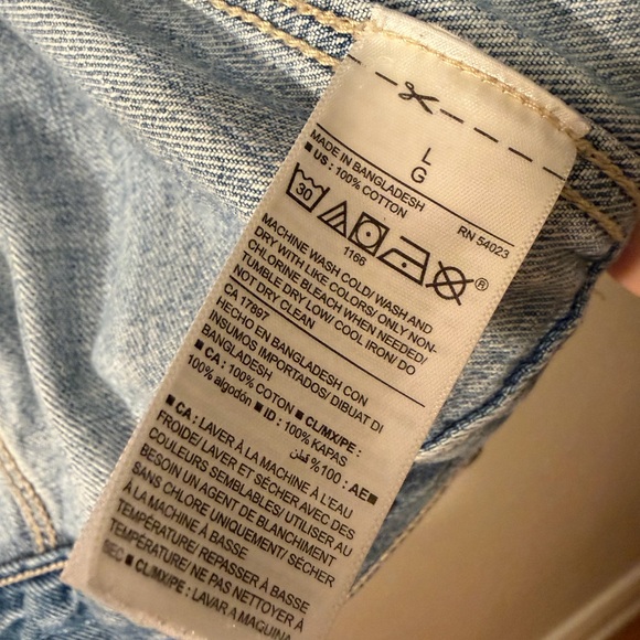 100% Cotton Old Navy Light Blue Denim Jacket - Picture 8 of 9